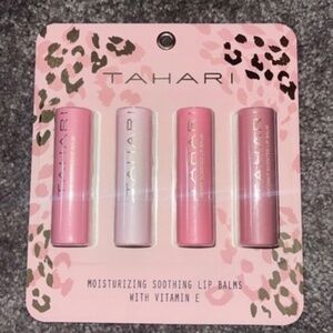 NWT Tahari 4 Piece Set Lip Balms With Vitamin E